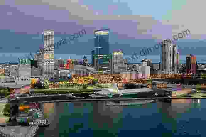 The Iconic Skyline Of Milwaukee Milwaukee City Guide 2024 Matt Forster